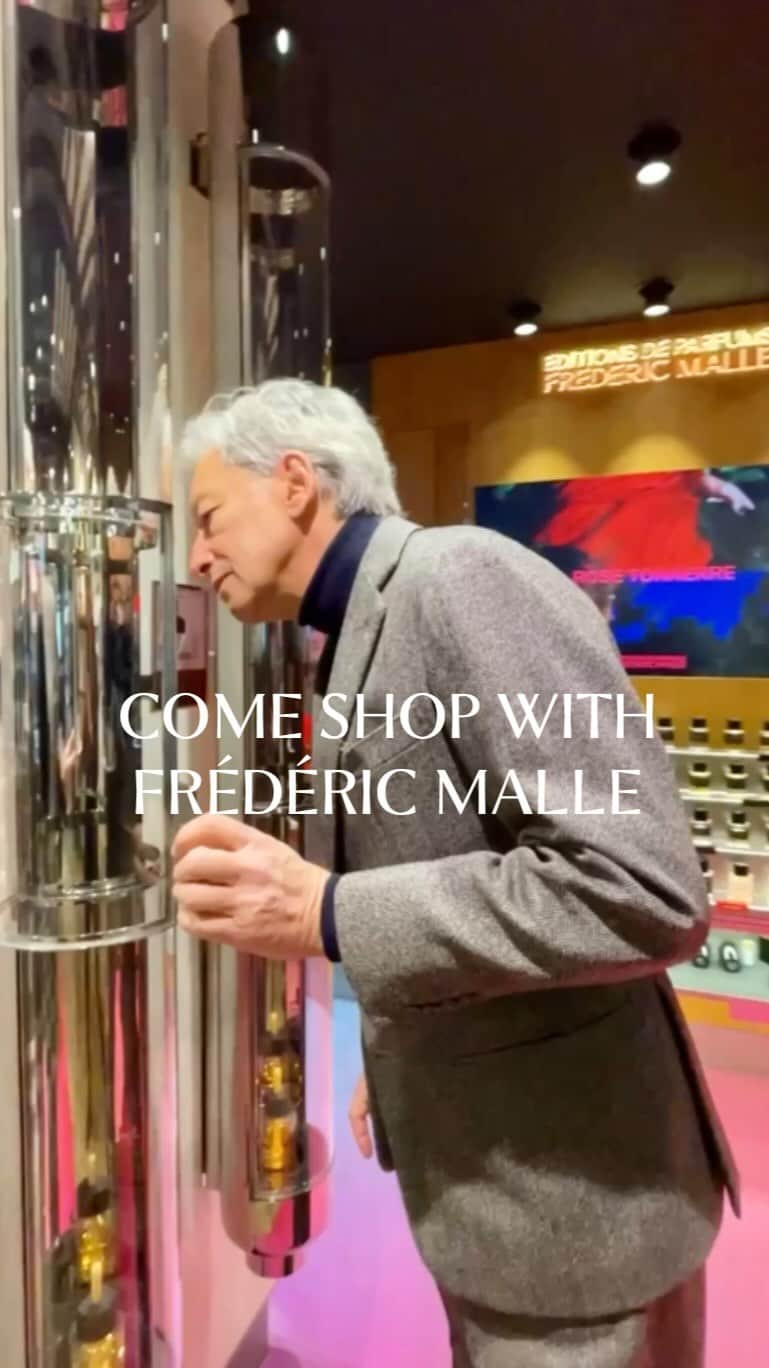 のインスタグラム：「Fragrance mastermind @fredericmalle joined us in the @libertylondon store – his favourite in London – to share his morning ritual, the scent that smells like “sex in a bottle” and the way to perfume your house in seconds.  Shop now in store and at the link in bio.  #FredericMalle #LibertyBeauty #FragranceTips」