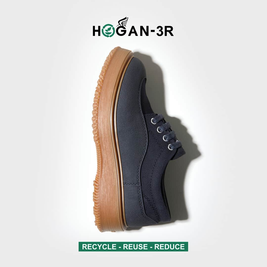 ホーガンのインスタグラム：「Closing the gap on the environmental impact HOGAN-3R #Untraditional #sneakers⁣⁣⁣ ⁣⁣⁣ #Hogan3R Recycle - Reuse - Reduce⁣ #HOGANUntraditional⁣⁣⁣ Discover more on HOGAN.COM link in bio」