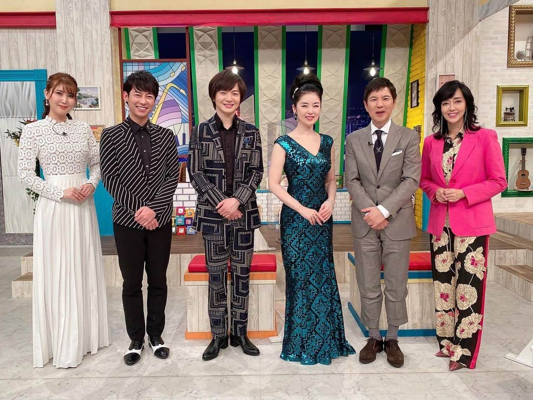 松阪ゆうきのインスタグラム：「本日夜9:00〜  BS-TBS📺 『昭和歌謡ベストテンDX』 が放送になります！！  今回は、 松山千春さんの 『長い夜』を歌わせて頂きました♪  是非ご覧下さいね☆  4/27(木) 21:00〜21:54 BS-TBS📺 『昭和歌謡ベストテンDX』OA  #bstbs  #昭和歌謡ベストテンdx  #関根勤 さん #早見優 さん #藤あや子 さん #竹島宏 さん #おかゆ さん #松阪ゆうき」