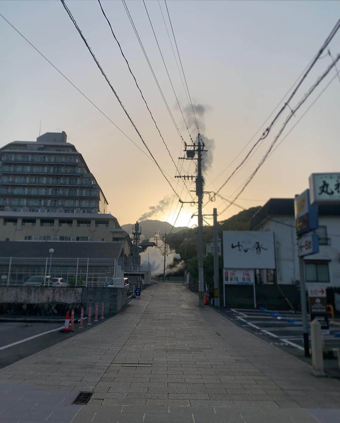 阿久津ゆりえさんのインスタグラム写真 - (阿久津ゆりえInstagram)「リフレーーーッシュ！！！！！ あやかちゃんとさおりさんファミリーのおかげで大充実&のんびりとした時間を過ごせました。感謝〜◎ #yurie_travel #別府 #地獄蒸し #推しのいる生活 👦🏻」4月27日 18時04分 - yurie__a