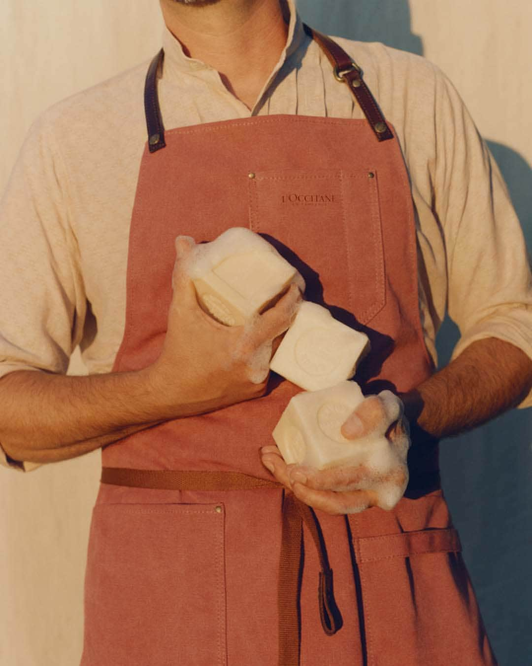 ロクシタンさんのインスタグラム写真 - (ロクシタンInstagram)「This series of vibrant analog portraits of artisans shot by @lee__whittaker last year captures our passion for craftsmanship. ⁣ From fragrance creators to basket weavers, pottery artists and soap makers, we are always proud to celebrate talent. ⁣ #WeActLocally #WeCraft #LOccitane #CultivatorsOfChange #TBT」4月27日 18時00分 - loccitane