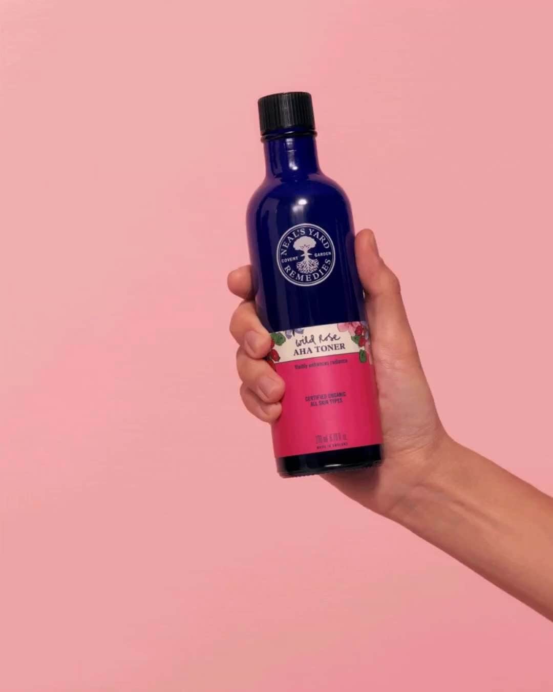 Neal's Yard Remediesのインスタグラム：「Get that glow with our Wild Rose AHA Toner 🌟⁠ ⁠ Inspired by cult favourite Wild Rose Beauty Balm, our certified organic Wild Rose Skincare collection is a complete beauty ritual to visibly enhance radiance. 🌹⁠ ⁠ Formulated with glow-giving organic wild rosehip seed oil and high-performance natural and organic ingredients to brighten and nourish, this indulgent collection will help to reveal your natural glow. ​✨⁠ ⁠ Now 20% off alongside the entire Wild Rose Skincare collection in our Spring Event. ⁠ ⁠ What's your favourite Wild Rose product? 👀. Comment below...」