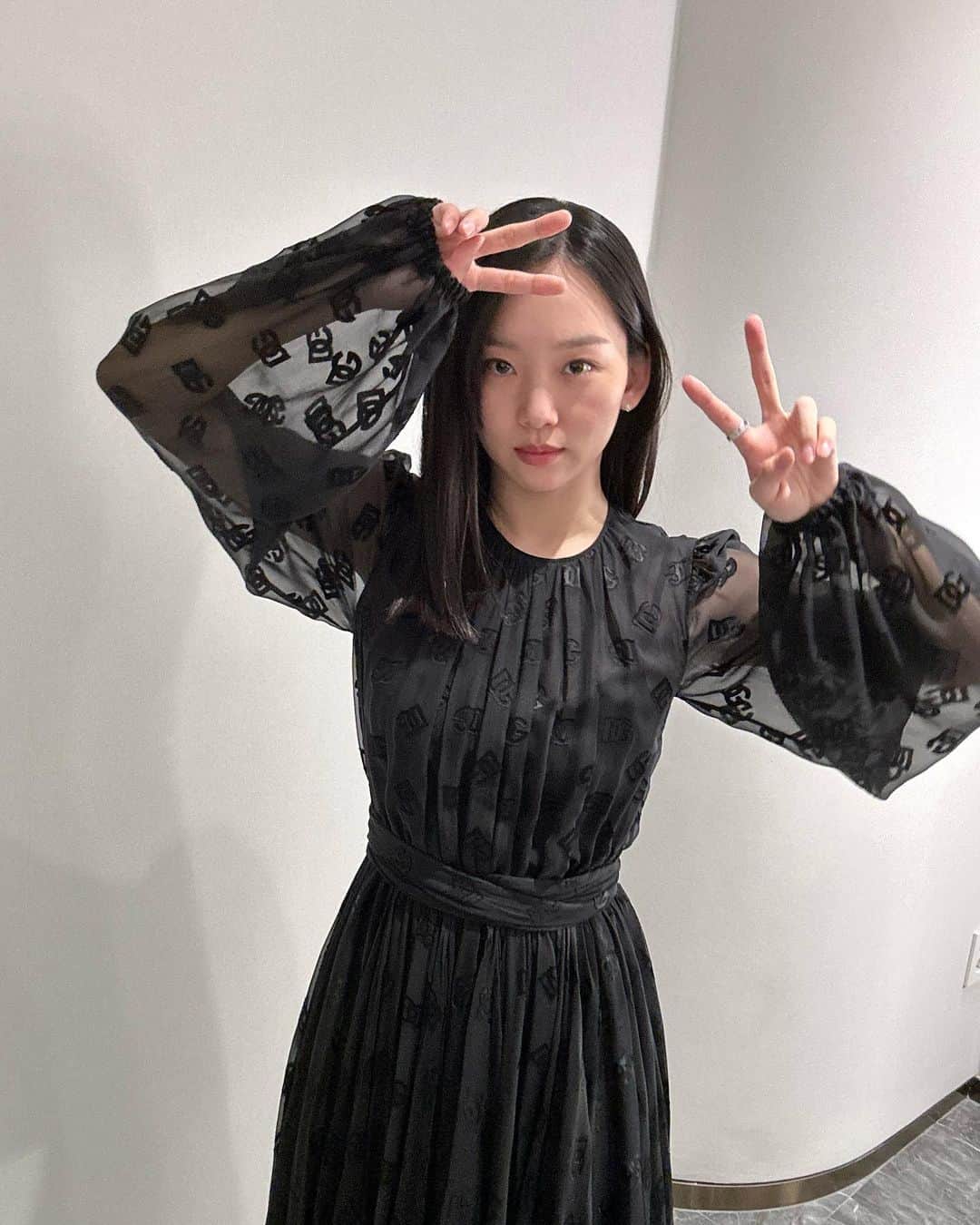 チン・ギジュのインスタグラム：「백윤영🎶 #어쩌다마주친그대」