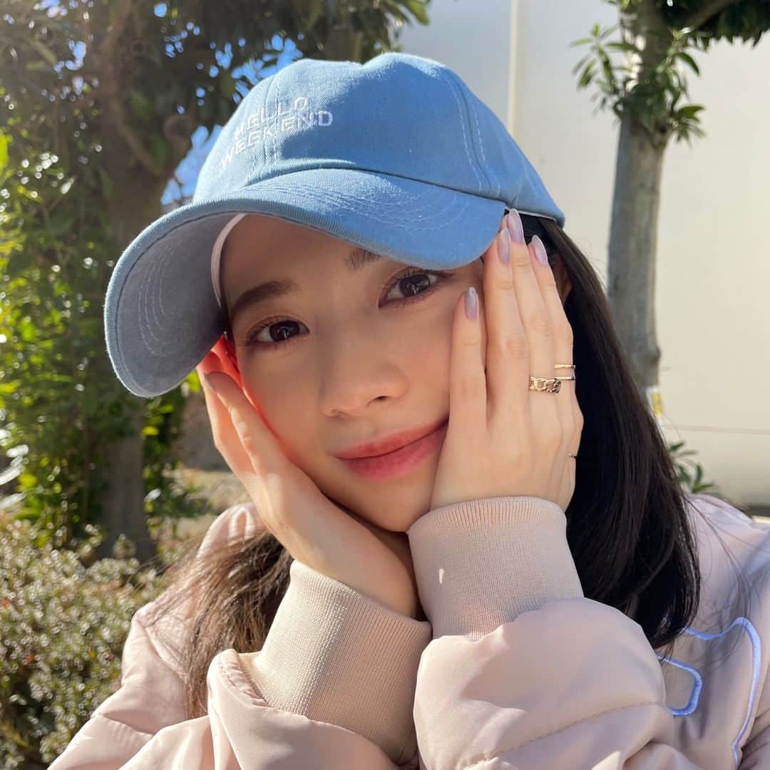 Seventeenさんのインスタグラム写真 - (SeventeenInstagram)「またまた #桜田ひより ちゃん💙💙 STのSNSでひよりんに会えるのは4月いっぱいまで😵‍ まだまだオフショを沢山お届けするよっ💕  リールにUPして大好評だった動画の写真バージョン👼 ひよりんのオフショット動画はST-TikTokにも投稿しているから 合わせてチェックしてみてね🎵 (リールとは別の動画だよ😎)  #セブンティーン #Seventeen #ST #雑誌 #春号  #ひよりん #女優 #春服  #STモデル #セブンティーンモデル #STモ #美少女 #美女 #model #모델 #可愛い女の子 #撮影 #オフショット #オフショ #撮影オフショ #Seventeen春号 #セブンティーン春号」4月27日 18時30分 - seventeenjp_mag