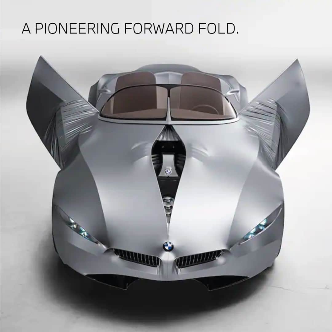 BMW Thailandさんのインスタグラム写真 - (BMW ThailandInstagram)「ยนตรกรรมอันโฉบเฉี่ยวและสวยงามของ BMW หลากหลายรุ่นที่คุณเห็นวิ่งอยู่บนท้องถนน ต่างมีจุดเริ่มต้นการออกแบบและความคิดสร้างสรรค์มาจาก BMW Group Designworks ที่เพิ่งฉลองครบรอบ 50 ปีไปเมื่อเร็วๆ นี้ สถานที่สุดพิเศษของ BMW Group ที่ผลิตไอเดีย ความคิดสร้างสรรค์ และมุมมองการออกแบบรถที่เหนือความคาดหมาย จนออกมาเป็นรถยนต์คันโปรดของใครหลายคนจริงๆ  #BMW #BMWTH #JOYisBMW #BMWGroupDesignworks」4月27日 19時00分 - bmwthailand