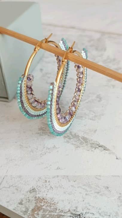 のインスタグラム：「Azuni was born to bead...and 26 years on, we're still creating beautiful designs you'll just want a piece of.」