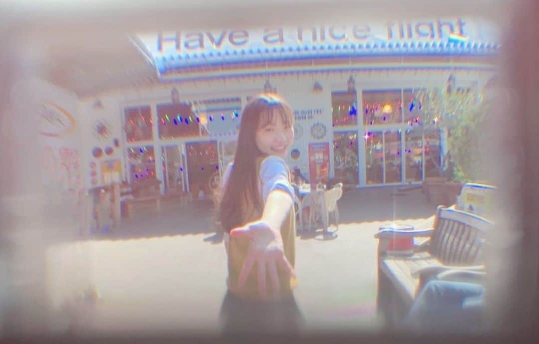 星乃あんなのインスタグラム：「* あの日の思い出④☀️🩵🚥        #ニコプチ #プチモ  #彼氏目線  #風  #青春の記録  #🌼 #写ルンです」
