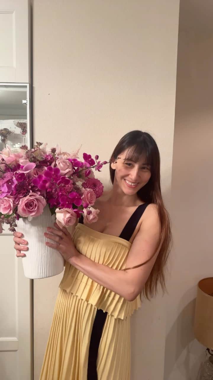 道端カレンのインスタグラム：「🌹  毎日笑顔で過ごしたいな♡」