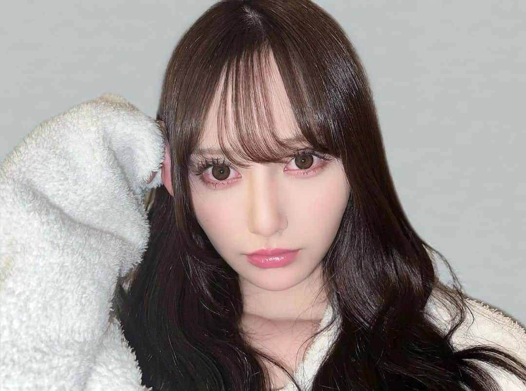 山本望叶のインスタグラム：「^_−」