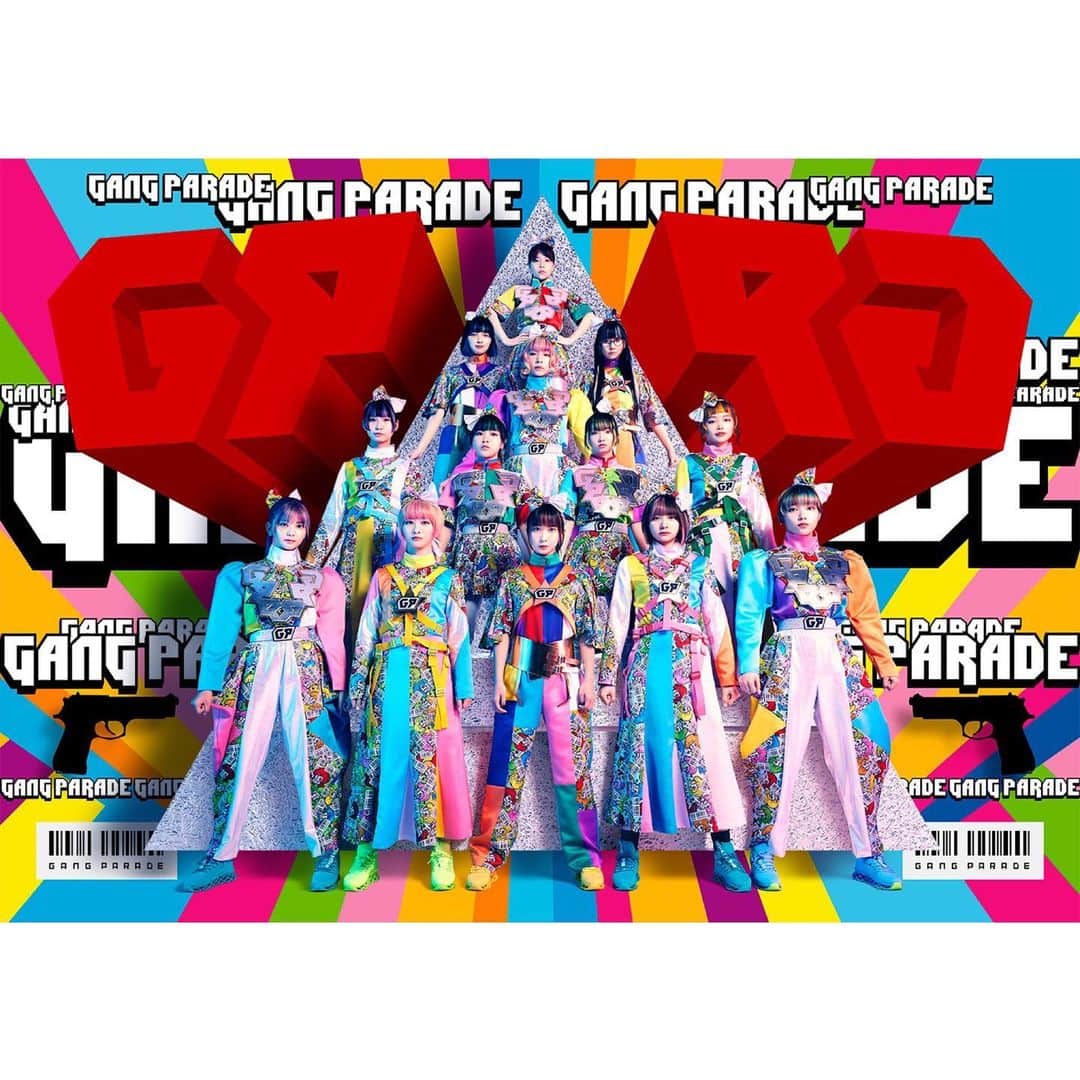 ワーナーミュージック・ジャパンさんのインスタグラム写真 - (ワーナーミュージック・ジャパンInstagram)「#GANGPARADE   メジャー2ndアルバム 「OUR PARADE」  収録全楽曲の先行配信スタート⚡️  収録曲「ENJOY OUR PARADE」の MVを本日21時にプレミア公開📸  🎧Streaming & Downloadリンクはストーリーズ/ハイライトに✍️  @gang_parade_official」4月28日 1時41分 - warnermusic_jp