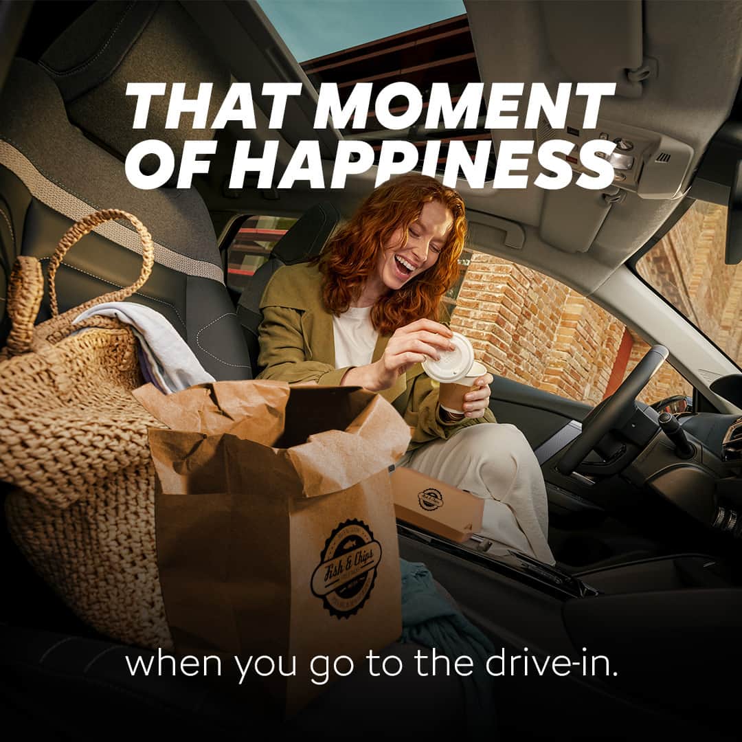 Citroënのインスタグラム：「Because we know you're often too lazy to cook, but you rarely are when it’s time to drive. #CitroënËC4」