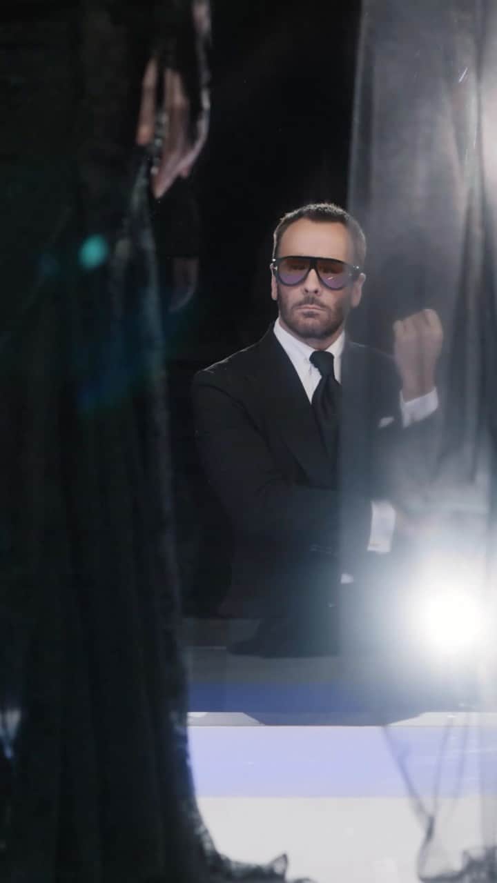 トムフォードのインスタグラム：「TOM FORD ARCHIVE COLLECTION AUTUMN/WINTER 2023   TOM FORD, IN HIS FINAL COLLECTION FOR HIS EPONYMOUS BRAND, HAS TURNED TO HIS ARCHIVES AND REISSUED HIS FAVORITE LOOKS FROM THE PAST 13 YEARS.  PHOTOGRAPHER: @STEVENKLEINSTUDIO CREATIVE DIRECTION: @KSTUDIO_NY STYLIST: @CARINEROITFELD HAIR: @GARRENNEWYORK MAKEUP: @YAD1M   #TOMFORD」