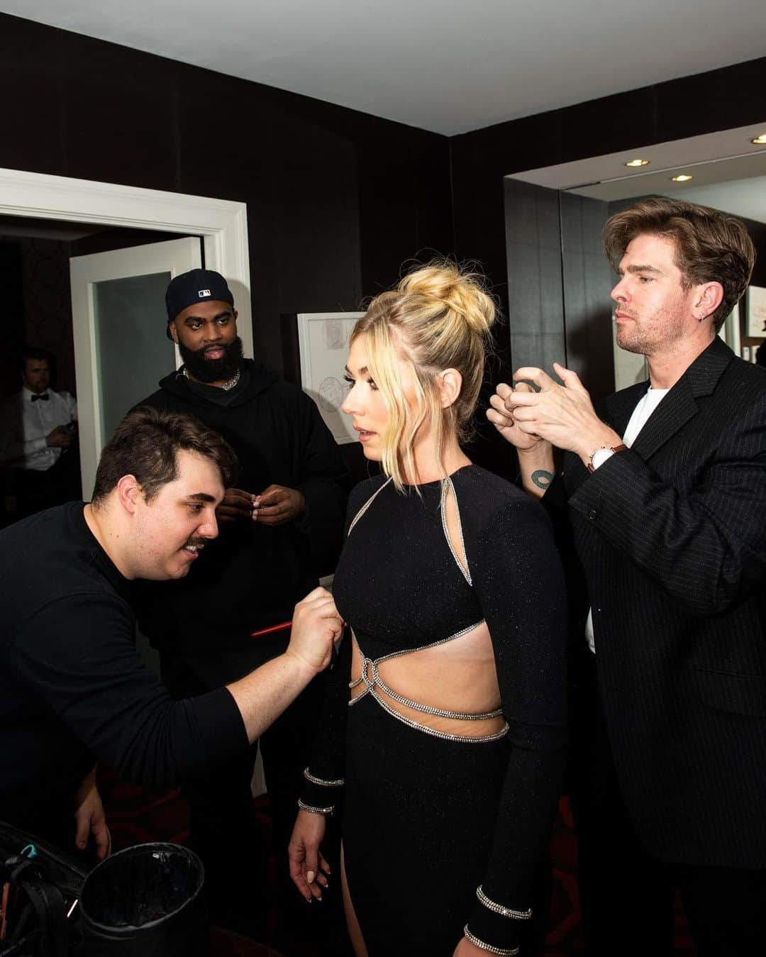 ミカエラ・シフリンさんのインスタグラム写真 - (ミカエラ・シフリンInstagram)「Still so blown away by all of the talent in the room last night at the #TIME100 gala. Honored to meet so many incredible people under one roof. Thank you, @time, for the honor of a lifetime.🙏  Stylist: @just.bryanjoel  HMU: @ryanaustinhair and @ericvosburg  Dress: @lethanhhoa_official Watch: @longines Jewelry: @givenchy and @davidyurman  Shoes: @jessicarichofficial Nails: by yours truly, very last minute😅  📸: @mikedawsy and @gettyimages」4月27日 21時15分 - mikaelashiffrin