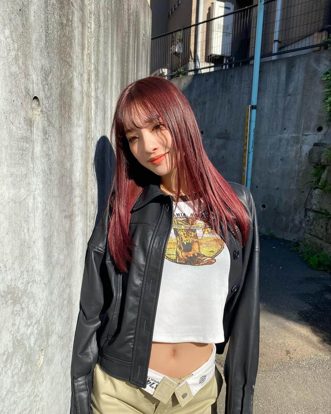 のインスタグラム：「💇🏻‍♀️ @hrhk__hrhk   天才。髪色お気に入りすぎる🫶🏻💞」