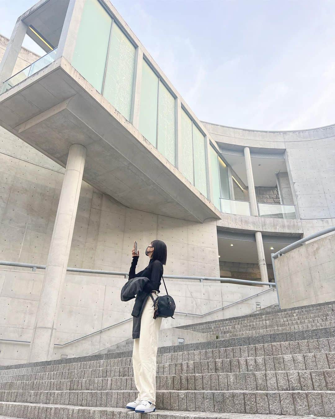 小瀬黎奈のインスタグラム：「🤳🏻🤍」
