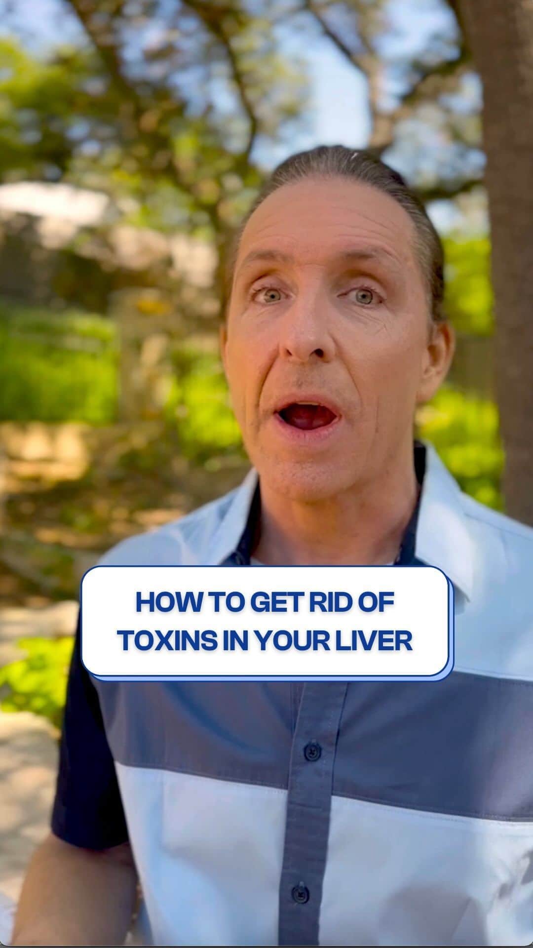 のインスタグラム：「I promised to tell you about all the weird stuff I actually use, so I’m doing it and looking forward to your advice about what works for you.   The bacteria in your gut have more control over you than you might think. They have a direct pathway to your brain, and they can affect your mood, cognition, weight, digestion, and more.   In addition to killing harmful bacteria, a good probiotic will help good gut bacteria flourish in your gut, making your digestion and gut biome better than ever.   Most probiotics don’t actually work. They either contain bacteria that are already dead or bacteria that will die the second they contact your stomach acid.   And even when the bacteria are alive, many companies don’t put enough in their formulas to actually make a difference. You want trillions of living, effective bacteria in your probiotic supplement.   Most of the time, I don’t feel much of a difference when I take probiotics. But with @omnibioticlife , I’m not bloated, my digestion is stronger, I can focus for longer, and I have more energy, especially in the afternoon.   Given our mutual appreciation and to celebrate our long-standing partnership, the team at @omnibioticlife is offering my community 20% off! Visit omnibioticlife.com/DAVE and use my code DAVE20. Upgrade your gut health and detox today with Omni-Biotic’s highly effective probiotic for the gut-liver axis.   #Biohacking #Biohacker #Biohacked #Daveasprey」