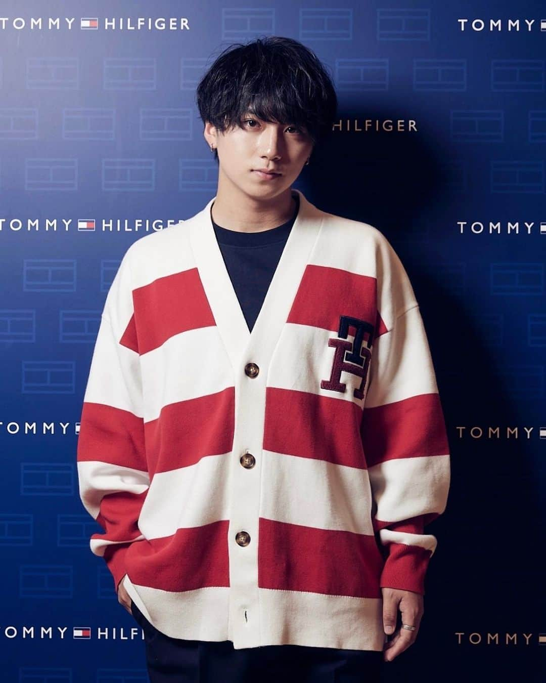 岡田蓮さんのインスタグラム写真 - (岡田蓮Instagram)「TommyHilfiger ❤️🤍  #TommyHilfiger #ClassicsReborn #表参道トミー前 @tommyhilfiger」4月27日 22時29分 - ren.479