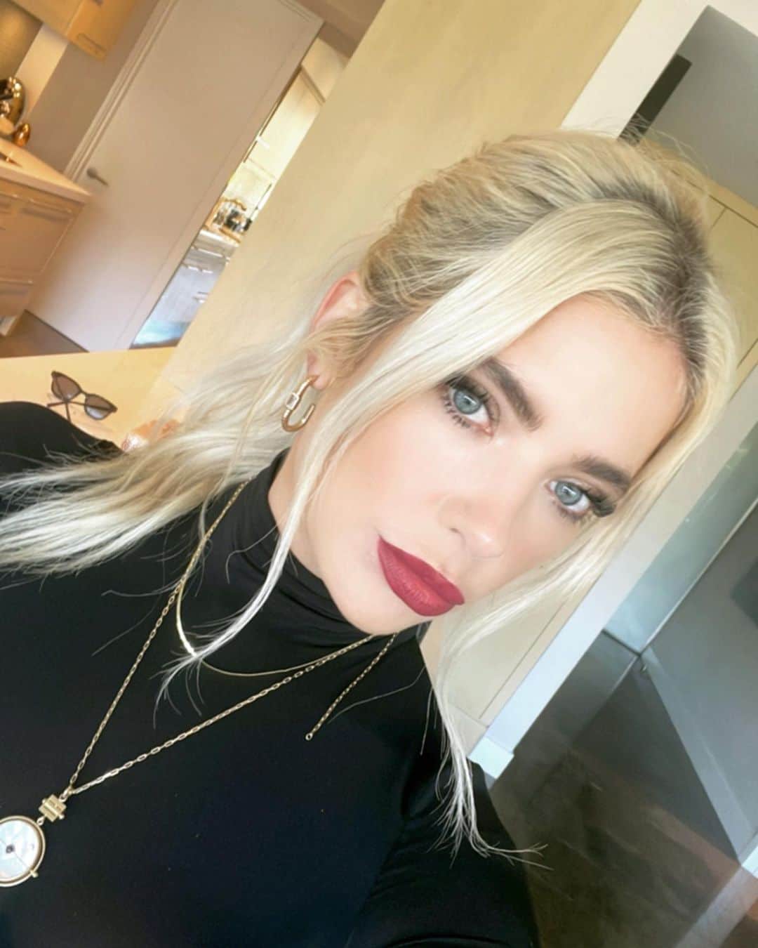 アシュレイ・ベンソンのインスタグラム