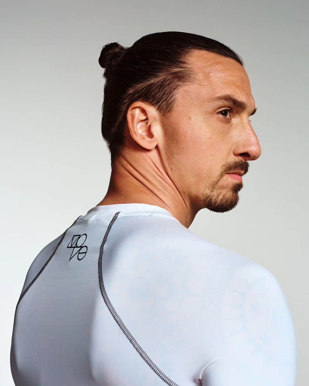 のインスタグラム：「Zelected By Zlatan for @hm_move」