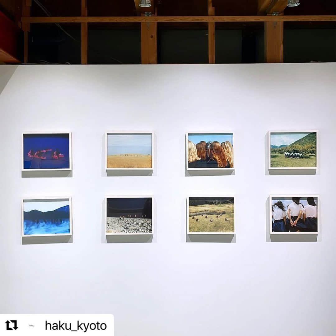 横浪修さんのインスタグラム写真 - (横浪修Instagram)「今週末の29(土)30(日)HAKU KYOTOにお昼から在廊致しますのでお時間あればお越しくださいませ I will be at HAKU gallery on 29(sat)30(sun) at 12:00-19:00. Let meet!  明天（六）和後天（日）中午開始我會駐場HAKU。如果方便的話請務必來訪。 #横浪修#osamuyokonami  #Repost @haku_kyoto with @use.repost ・・・ - 横浪修が描く繊細で美しい世界観は、画面上では伝わりきらない魅力があります。是非、生でその世界観を感じていただきたい。皆様のお越しをお待ちしています。  - 「ASSEMBLY」 　2023.4.14-5.7 　横浪 修 @osamuyokonami 　11:00 - 19:00 /  金・土・日  　作家在廊日 　4/22(sat) 23 (sun) 30(sun)  　5/3(wed)  4(thu)  7(sun)  　haku kyoto 　〒604-8044 京都市中京区中之町566  月・水・木はスタッフ不在ですが、ご自由にご覧いただけます。不在時に購入希望の方はDMまたはhaku.kyoto.japan@gmail.comにお問合せください。  - #assembly  - #KGplus - #KYOTOGRAPHIE - #横浪修 - #写真展」4月28日 10時53分 - osamuyokonami