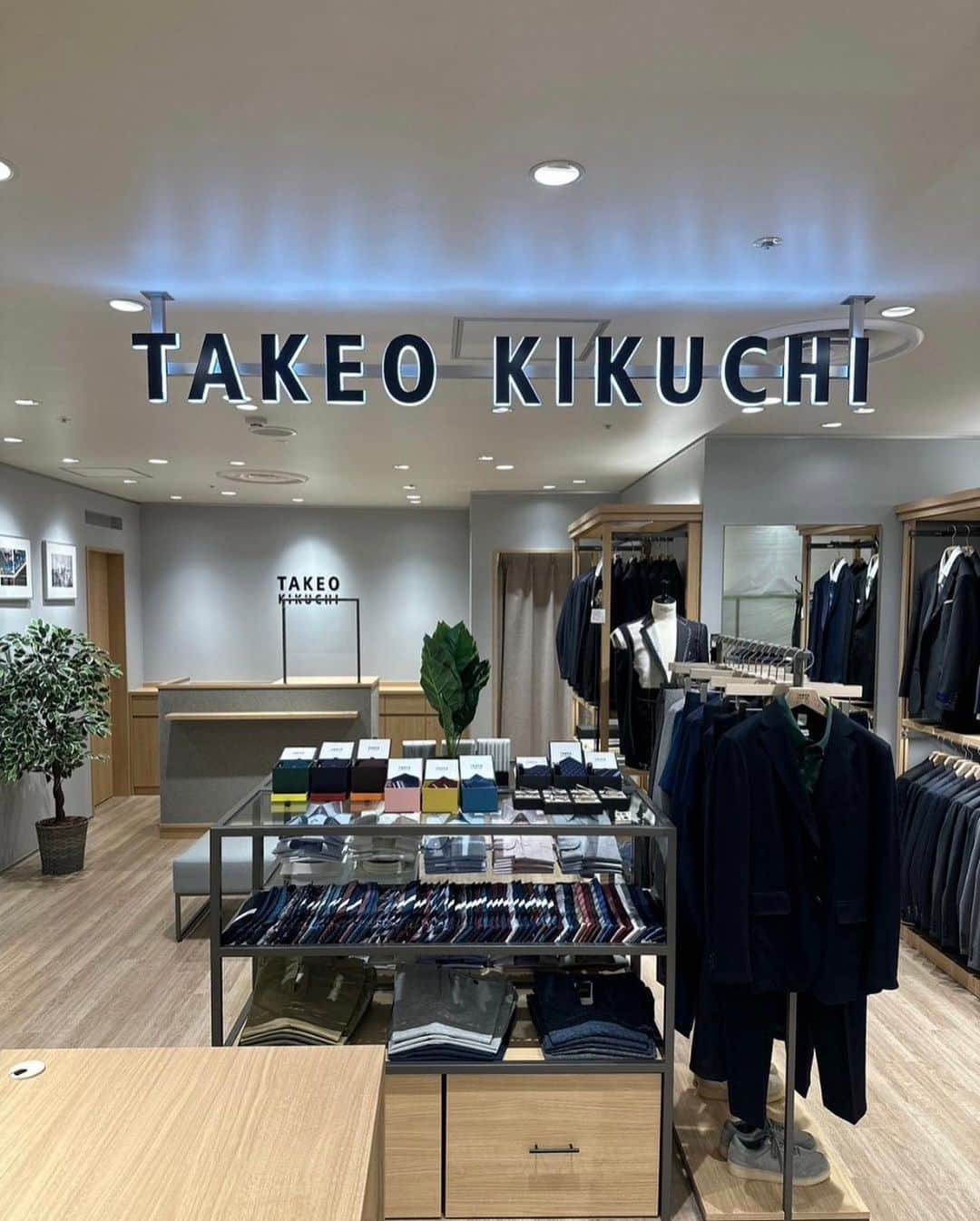 タケオ キクチのグルメインスタ