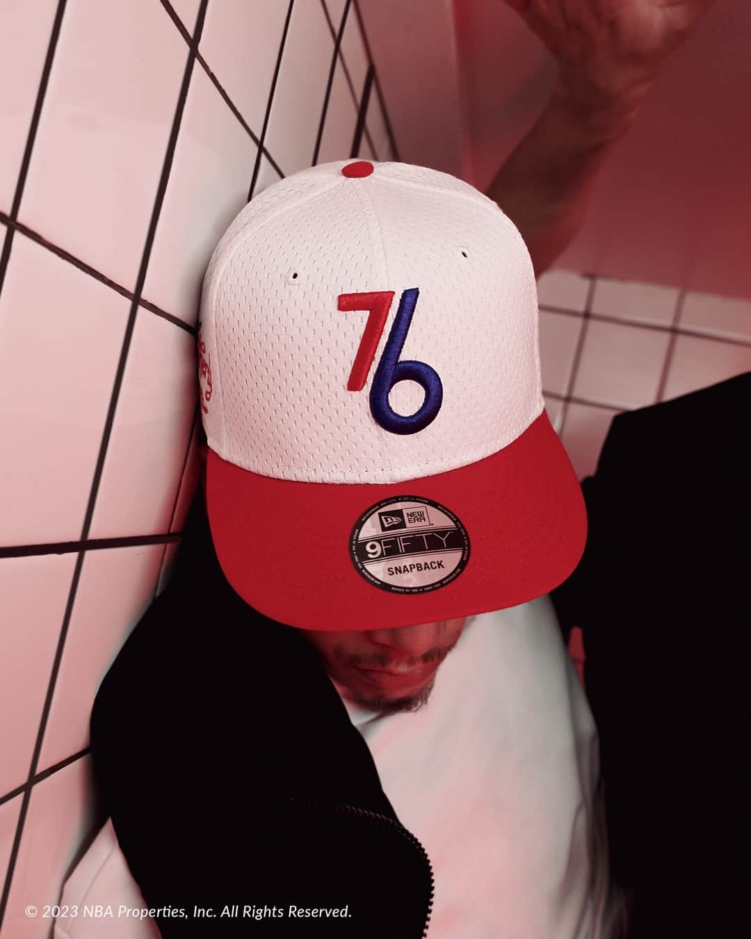 New Era Japan オフィシャル Instagram アカウントさんのインスタグラム写真 - (New Era Japan オフィシャル Instagram アカウントInstagram)「NBA Mesh Crown⁠ ⁠ クラウンがメッシュ仕様のNBAカスタムシリーズ。⁠ ⁠ ⁠ #NBA #NEWERA #9FIFTY #ニューエラ #ニューエラキャップ」4月28日 10時00分 - newerajapan