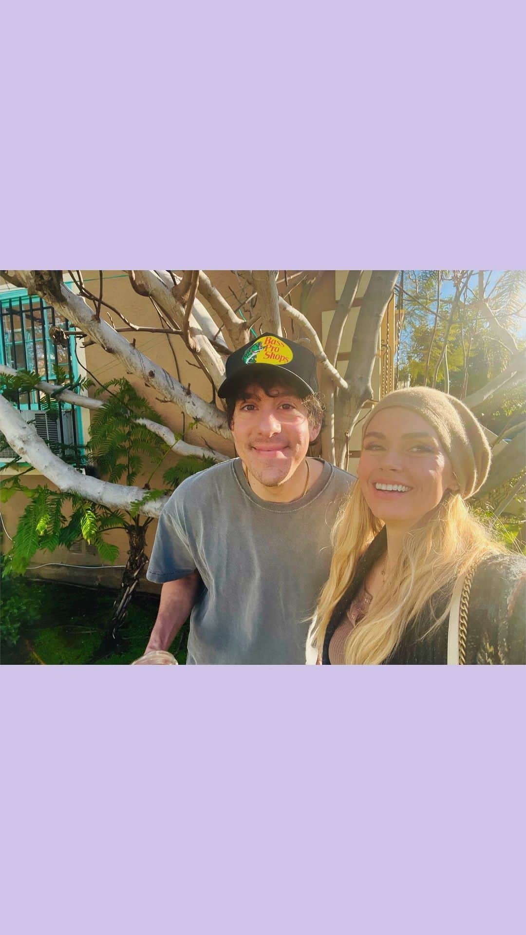 ブリアンナ・ブラウンのインスタグラム：「“The first rule of Kite Club is to tell everyone about Kite Club…”  Psyched to listen to my hilarious friend @jonathankite’s new podcast, @kiteclubpodcast!  He’s a funny smarty pants! Worth tuning in… 👊🏽  #KiteClub #KiteClubPodcast」