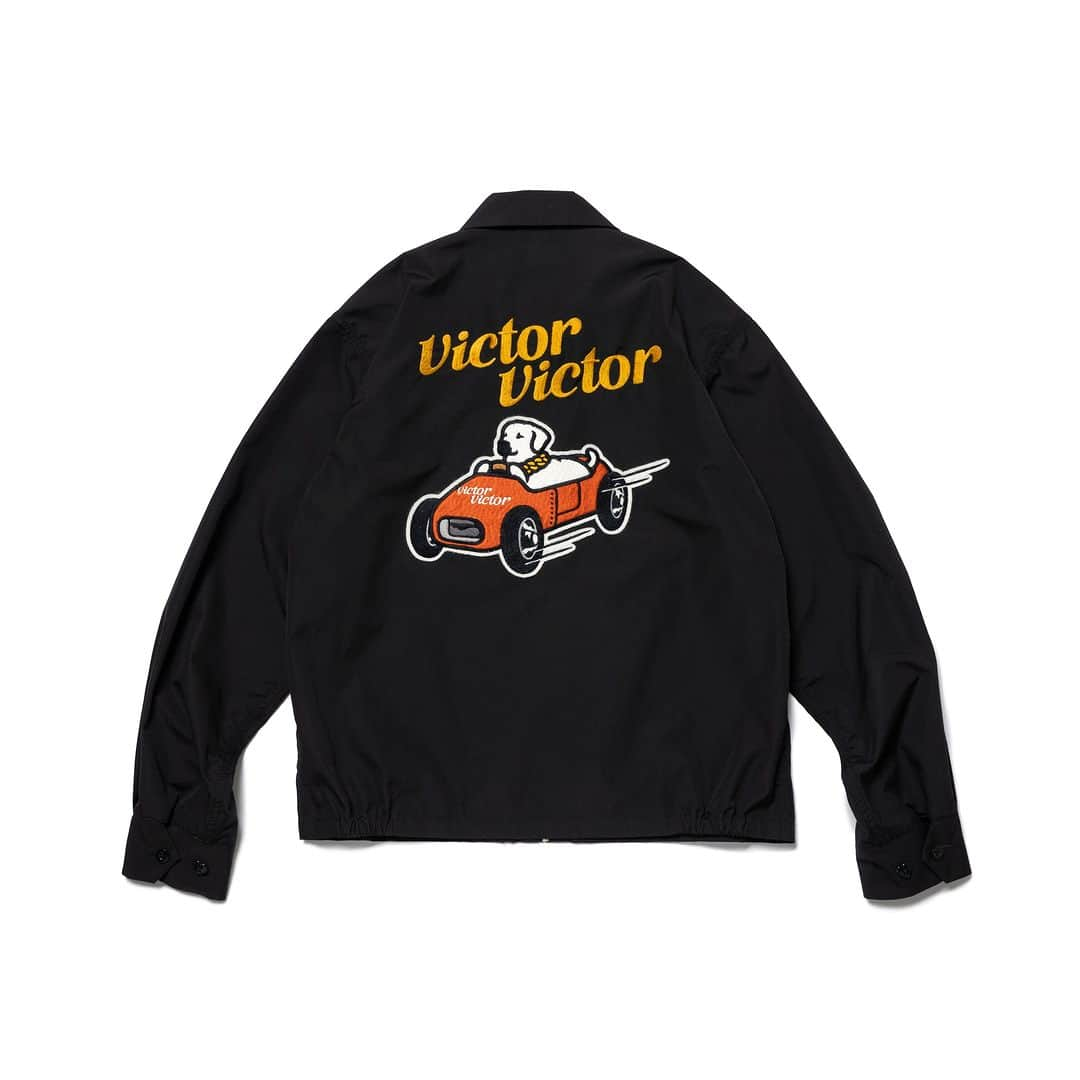 HUMAN MADEさんのインスタグラム写真 - (HUMAN MADEInstagram)「“VICTOR VICTOR DRIZZLER JACKET” is available at 29th April 11:00 am (JST) at Human Made Online Store.   4月29日AM11時より、”VICTOR VICTOR DRIZZLER JACKET” が HUMAN MADE のオンラインストアにて発売となります。  スタンダードなシルエットのドリズラージャケット。フロントにはHUMAN MADEとVictor Victor Worldwideのロゴ、バックにはオリジナルグラフィックが入ります。  Drizzler jacket with a standard silhouette. The Human Made and Victor Victor Worldwide logos adorn the front, while a original graphic can be found on the back.」4月28日 11時03分 - humanmade