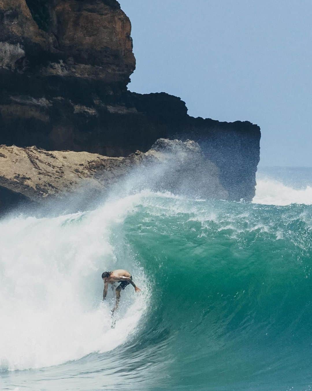 クイックシルバーのインスタグラム：「The appeal of Indo and the reward for good karma- @mikeywright69 & @rolstie as seen in 'Time' playing at the link in our bio.」
