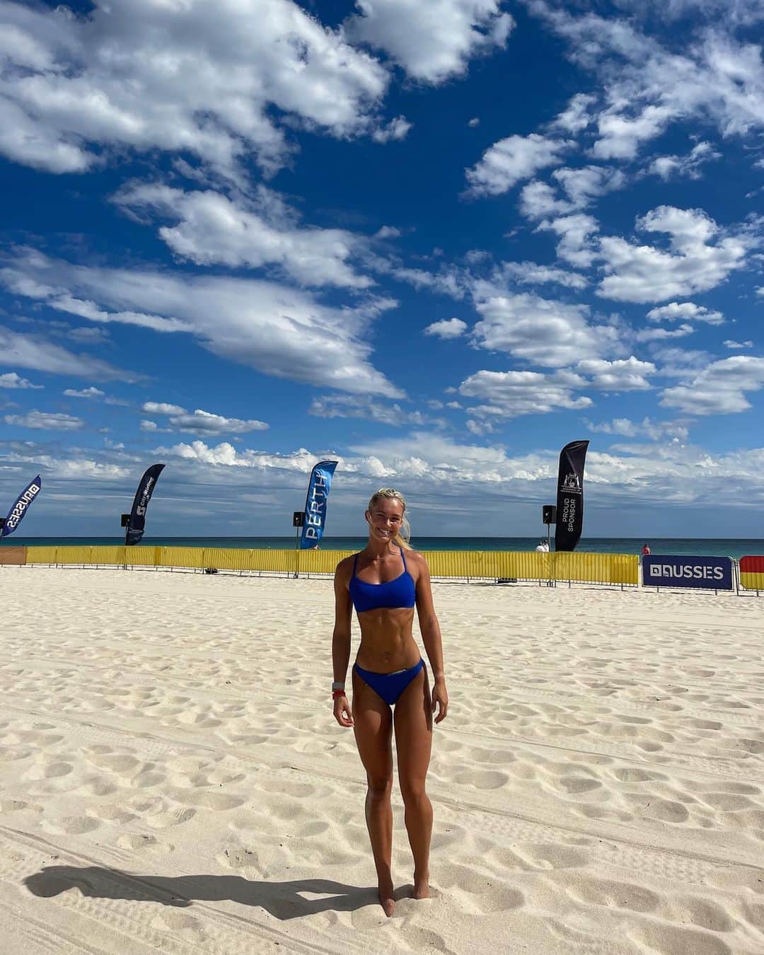 JOLYN Swimwearのインスタグラム：「Blueberry + @_omay = a match made in heaven 🫐 // #jolynaustralia」