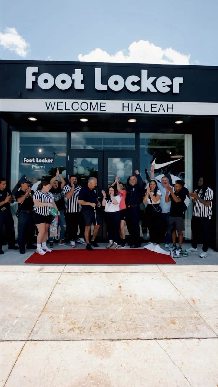 Foot Lockerのインスタグラム：「‪This past weekend, we celebrated the grand opening for our first ever South Florida community store located inside of Westland Mall in Hialeah. There were opportunities to play some basketball style games, giveaways and an art moment for families to enjoy. The Westland Hialeah High School Varsity Basketball Team came through received Nike’s new JA 1 with matching duffels. ‬  ‪If you’re in the Miami are make sure to pull up and check out the new store!‬  🎥: @justchillproductions」