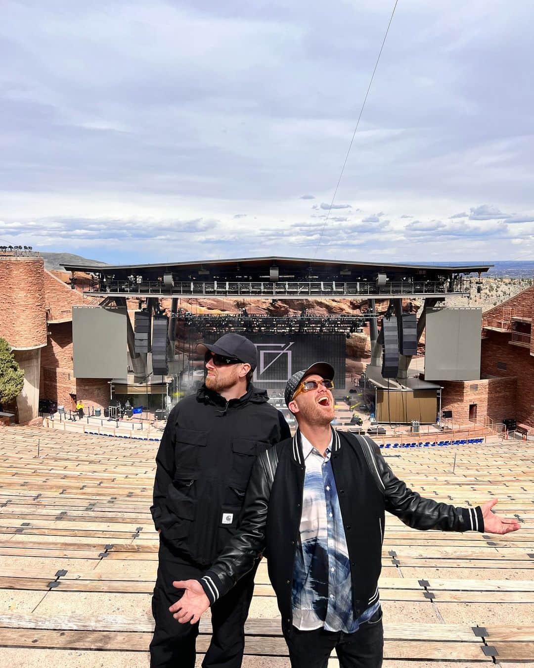 Gorgon Cityさんのインスタグラム写真 - (Gorgon CityInstagram)「So hyped to be back @redrocksco tonight for the third time with this absolutely stellar @realmrecords lineup!   We’re gonna be playing a lot of our forthcoming album for the first time at this iconic venue. 🏜️」4月28日 6時42分 - gorgoncity