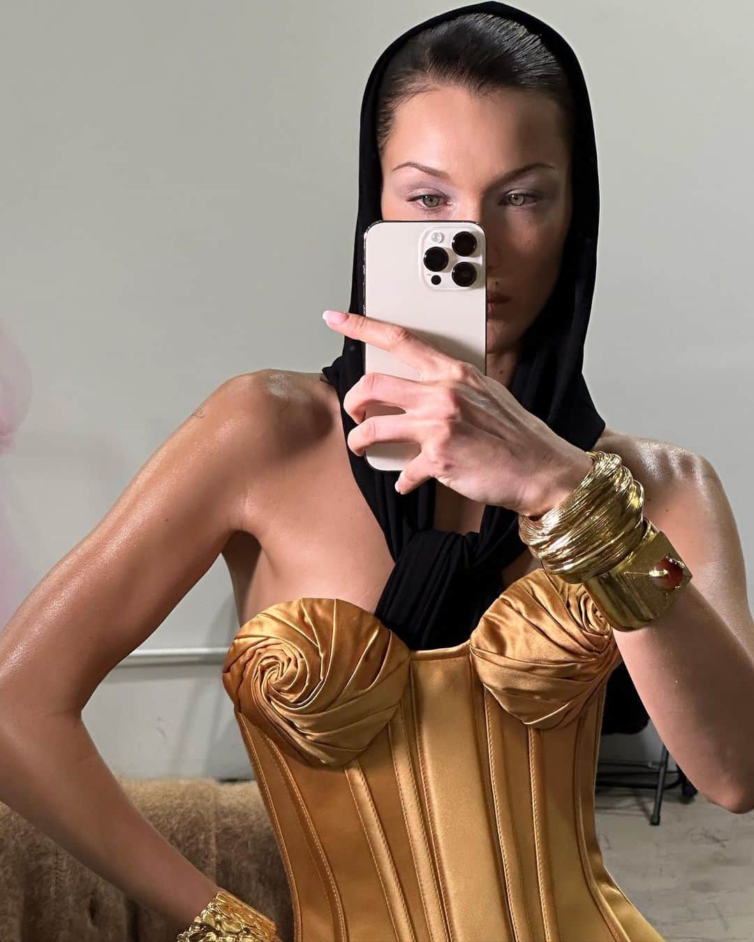 ベラ・ハディッドのインスタグラム