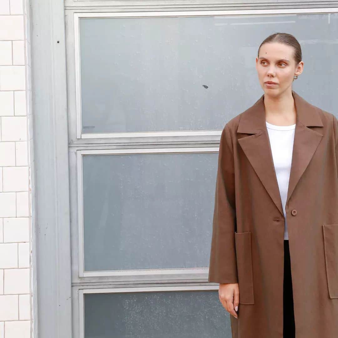 アルファ60のインスタグラム：「Maddy wears Louey Coat in colour: Tobacco — get yours today, in store or online.」