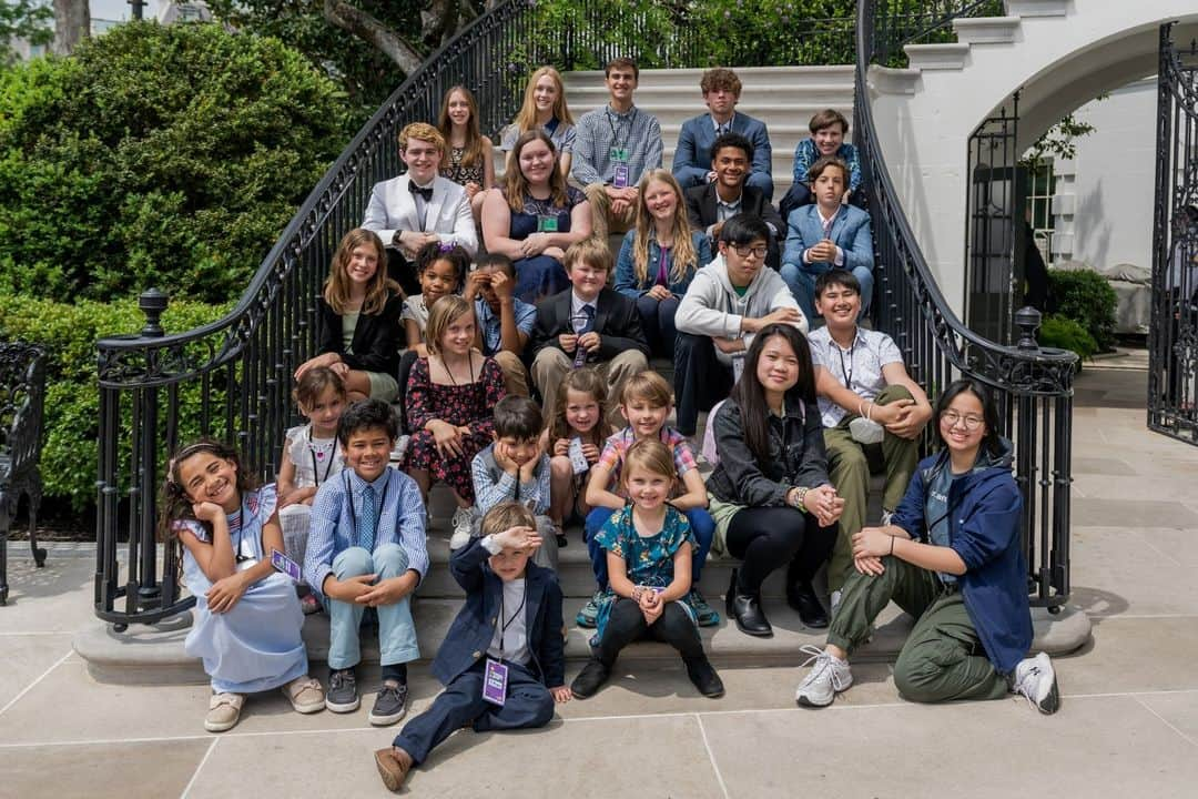 The White Houseさんのインスタグラム写真 - (The White HouseInstagram)「Happy Take Your Child to Work Day from the White House!」4月28日 8時00分 - whitehouse