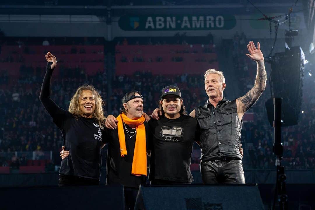 メタリカさんのインスタグラム写真 - (メタリカInstagram)「#M72Amsterdam Night 1 through the lens of @photosbyjeffyeager. 🇳🇱   #Metallica #NoRepeatWeekend #MetOnTour」4月28日 8時46分 - metallica