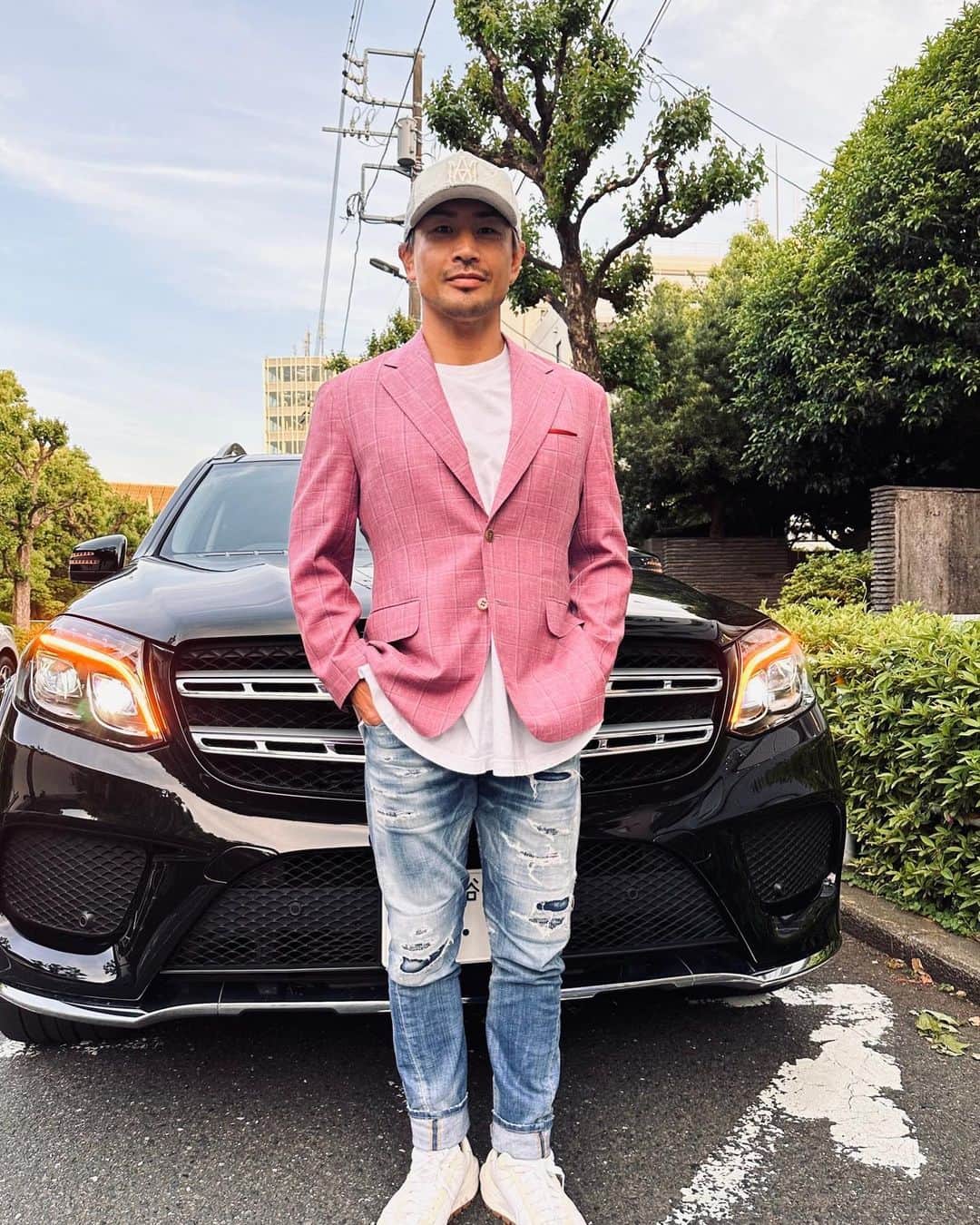 魔裟斗さんのインスタグラム写真 - (魔裟斗Instagram)「TOKYOテーラーでオーダーしたピンクジャケット納品！ いい感じ！ #魔裟斗」4月28日 20時13分 - masato.official
