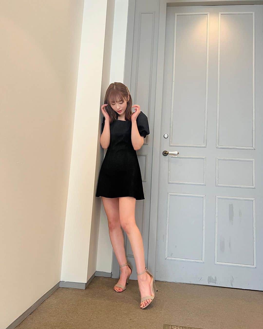 神部美咲さんのインスタグラム写真 - (神部美咲Instagram)「週末です〜😇🤎  #週末はウマでしょ」4月28日 20時13分 - jimbu_misaki