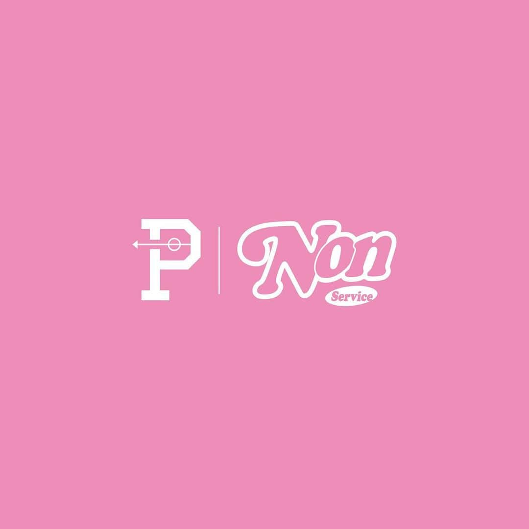 サム・ハミントンのインスタグラム：「[@non_service_official x @over_the_pitch]  윌리엄과 벤틀리와 함께 하는 윌벤져스FC.  Coming Soon.  Football, Culture, Life - Over The Pitch  #논서비스 #NONSERVICE #오버더피치 #OverThePitch #축구 #FOOTBALL」