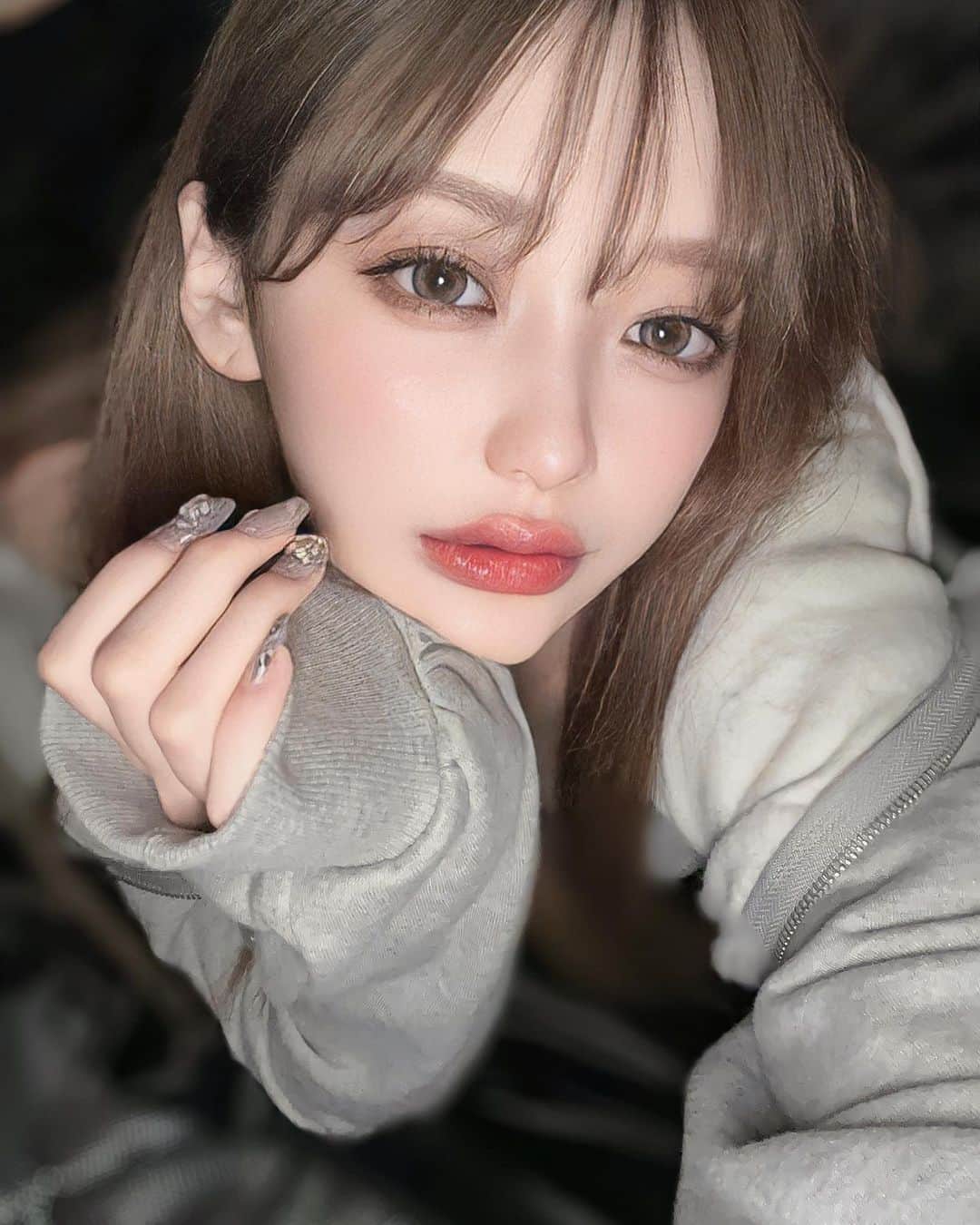 白川れなのインスタグラム：「インフルから復活‼️⁡ ⁡ ⁡ ⁡ ⁡ ⁡ ⁡ ⁡ ⁡ #エクステ #ミルクティーベージュ #韓国メイク#fashion #portrait #selfie #随手拍 #網美 #셀카 #패션 #데이트」