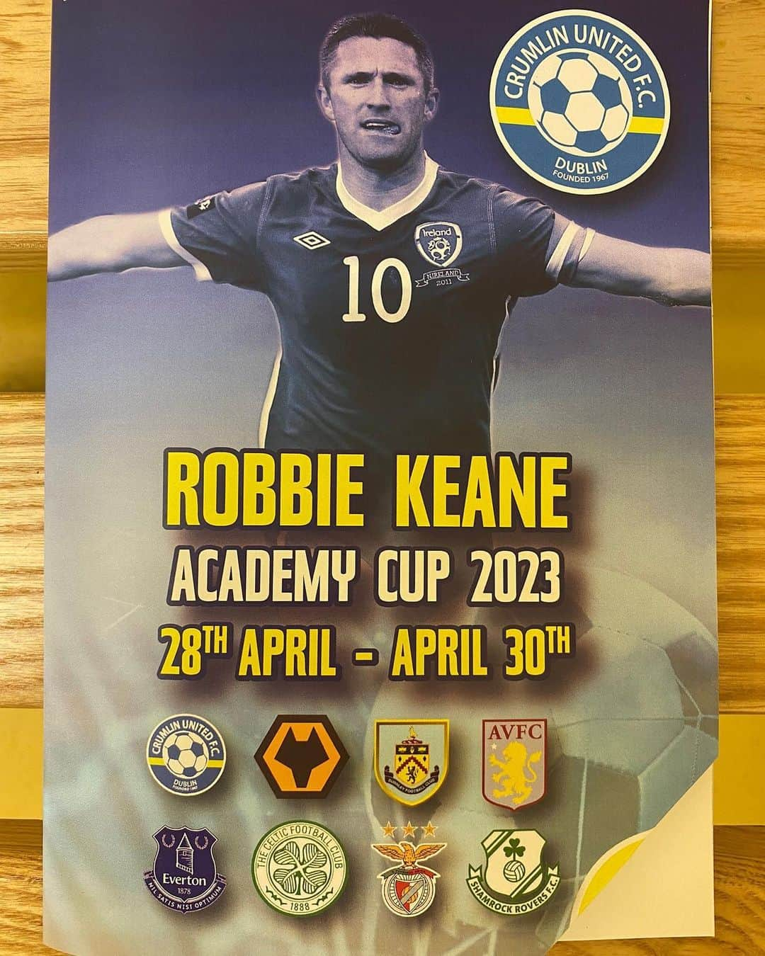 ロビー・キーンさんのインスタグラム写真 - (ロビー・キーンInstagram)「@crumlinunitedfc I wish all the teams the best of luck this weekend ☘️」4月28日 19時20分 - robbiekeane