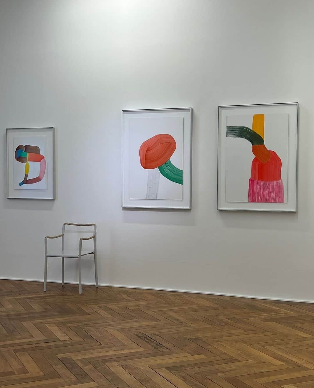 Artekさんのインスタグラム写真 - (ArtekInstagram)「"Dessins quotidiens" by Ronan Bouroullec is open for one more day at the Hotel des Arts in Toulon. If you are in town go see these wonderful drawings and , while you are at it, take a seat on one of our Rope Chairs, designed by Ronan & Erwan Bouroullec.」4月28日 20時00分 - artekglobal