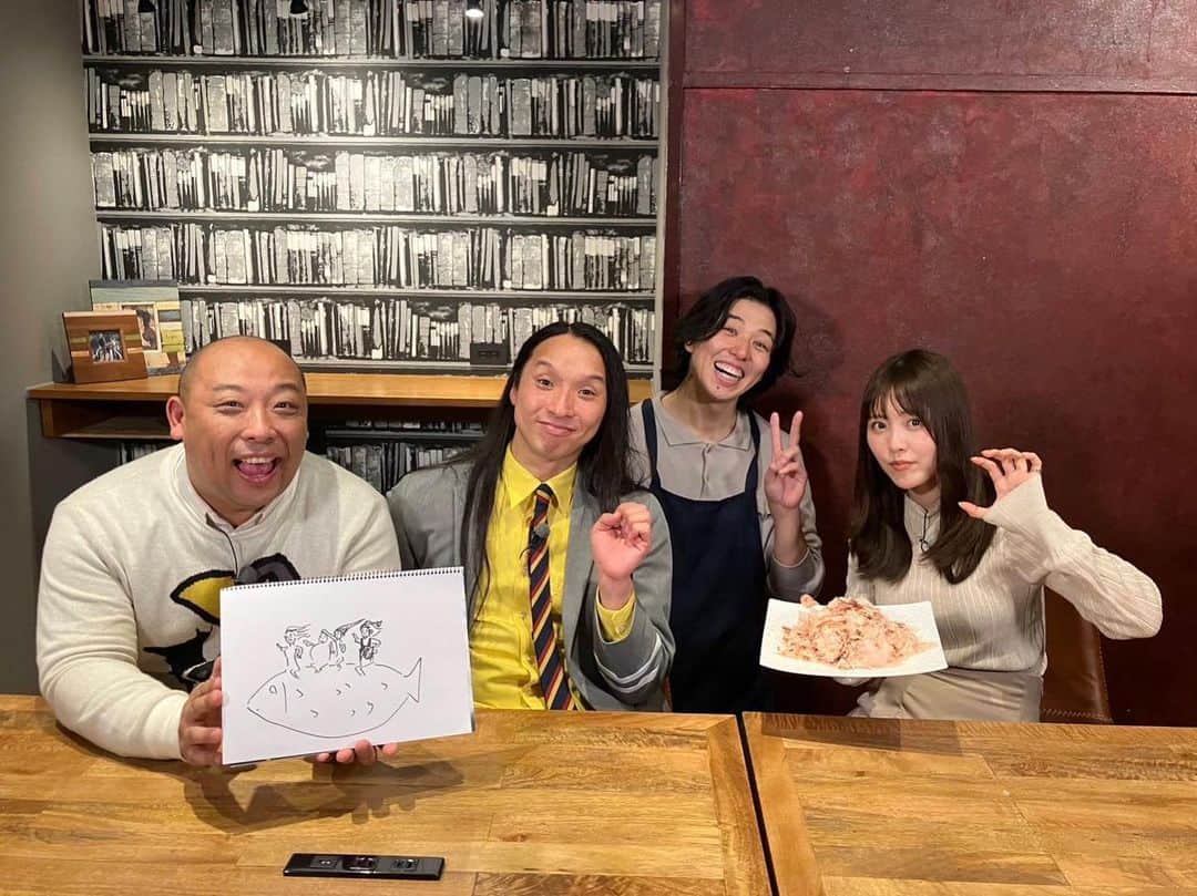 北原 一樹のインスタグラム：「. 石川テレビ 探して！いしかわ×トーキョーなう 『全国のかつおぶし料理を食す！』 新田さちかさん、トムブラウンさんに 鰹節料理を美味しく食べていただきました！ ありがとうございました(^^)  見逃しはTVerで観れます〜！」