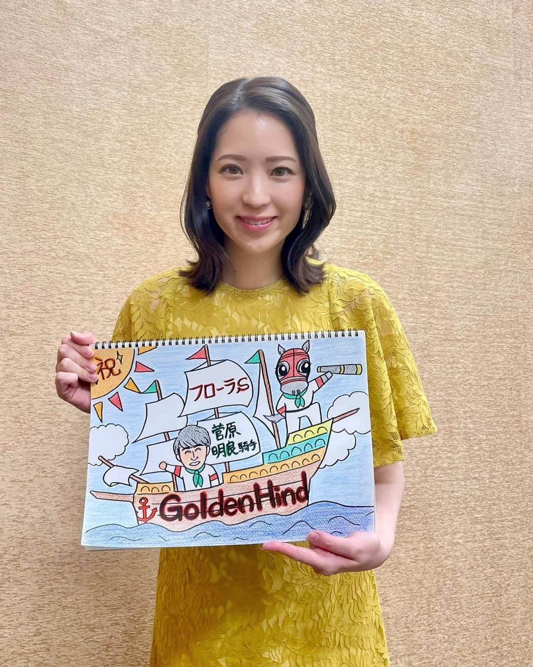 色紙千尋のインスタグラム：「今週のスケッチブック⚓️ 今週末は天皇賞✨皆さんもう決めましたか？🐎 GWも楽しみましょう！🌿  #グリーンチャンネル #先週の結果分析 #フローラs #ゴールデンハインド」