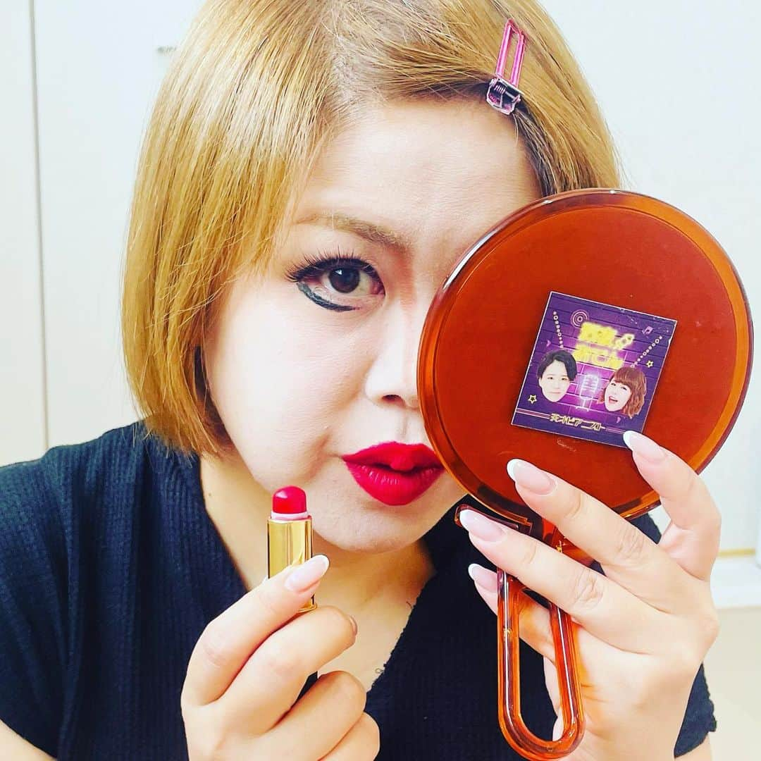 竹内知咲さんのインスタグラム写真 - (竹内知咲Instagram)「深夜おでん🍢ステッカー、 ミラーに貼るのおすすめです🌟  #天才ピアニスト #天才ピアニストますみ #上沼恵美子さん #深夜おでんステッカー #ラジオトーク」4月28日 11時55分 - tensai_pianist.takeuchi