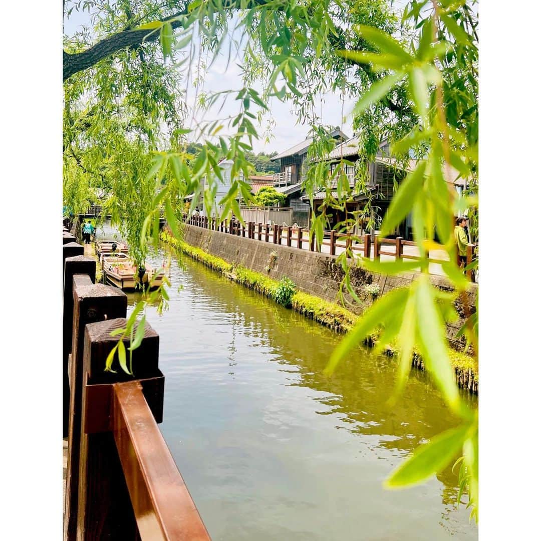 にしおかすみこさんのインスタグラム写真 - (にしおかすみこInstagram)「明日#4月29日土曜 #千葉tv#市町村てくてく散歩 18時から （放送終了後、千葉テレYouTubeで1ヶ月間視聴できます）  #佐原の街#小野真弓　ちゃんと 散歩しました😊 観てください。  #東薫酒造 #虎屋 #茶屋花冠上川岸別邸  #お祭り酒場わっしょい  またプライベートで、おのちゃん誘って行こうっと😚✨」4月28日 12時58分 - nishioka_sumiko
