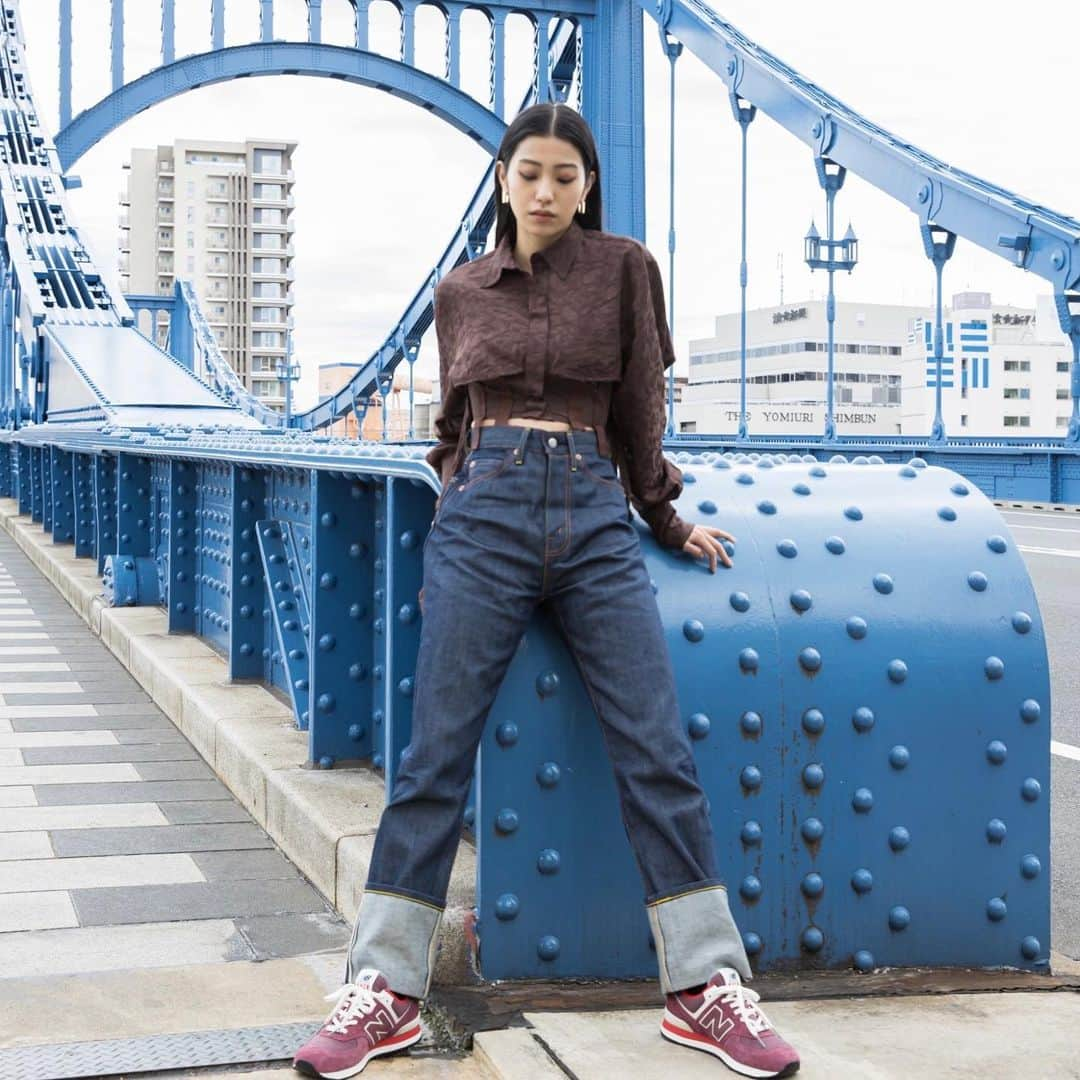 北澤舞悠（まゆちる）さんのインスタグラム写真 - (北澤舞悠（まゆちる）Instagram)「@newbalance  New balance574をシューズカラーに合わせたスタイリングにしたよ👟 統一感を出せるデザインでかわいいの🤍 #newbalance  #newbalance574  #ニューバランス #pr」4月28日 14時24分 - mayu_kitazawa