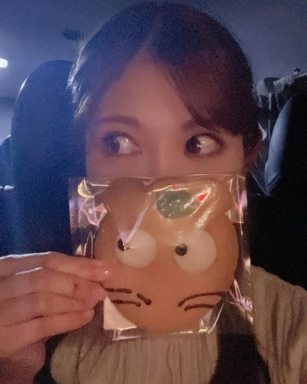 黒田菜月さんのインスタグラム写真 - (黒田菜月Instagram)「きょうは羽生市からお伝えしました💁‍♀️ #おかえり天気 #ムジナもん #羽生市 #良きGWをお過ごしください  #アナウンサー #気象予報士 #セントフォース」4月28日 20時20分 - nyaaatsuki_krd