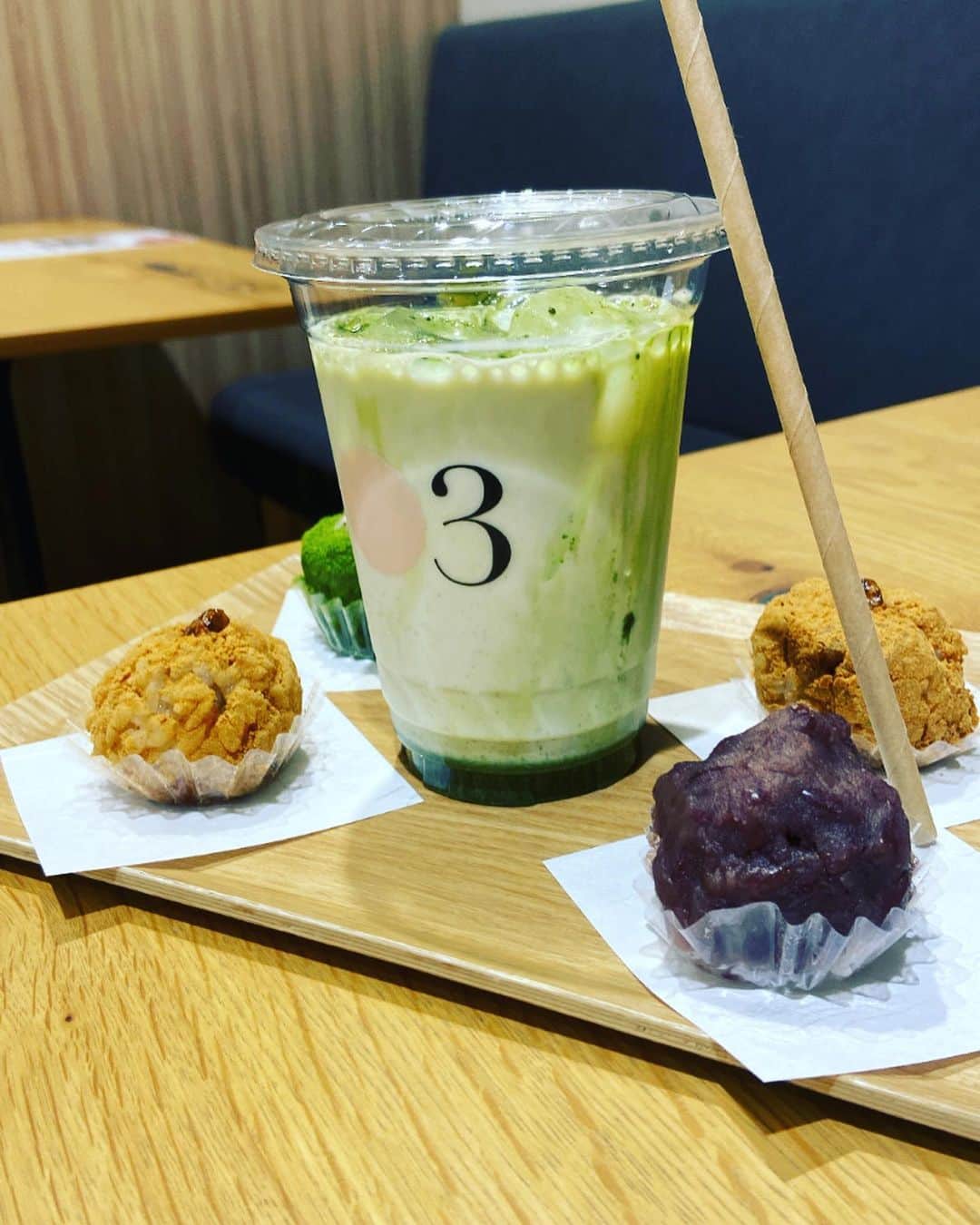 内田禅さんのインスタグラム写真 - (内田禅Instagram)「糖分補給🤤」4月28日 15時47分 - zen_753