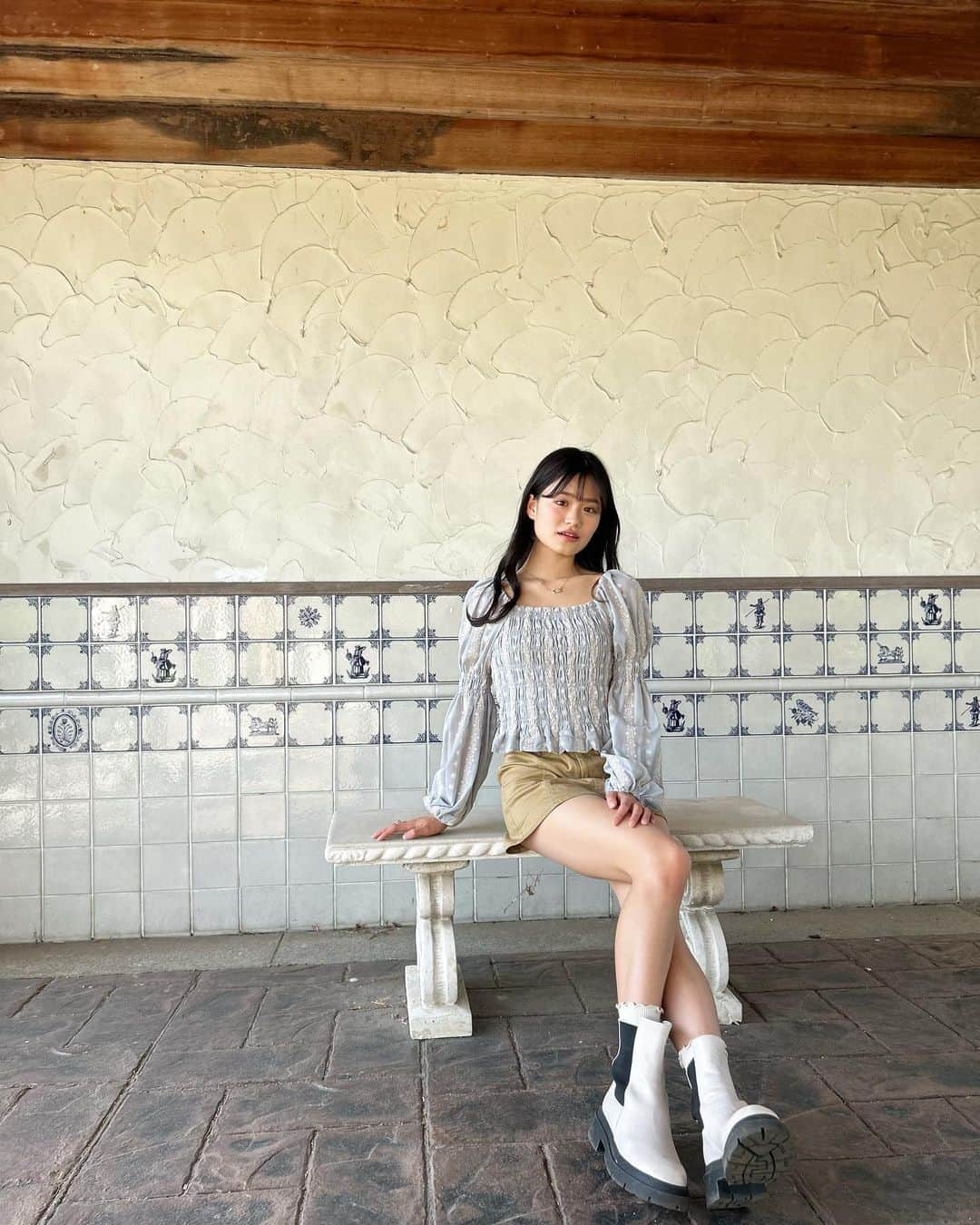 平日菜向のインスタグラム：「#ootd 🩵」